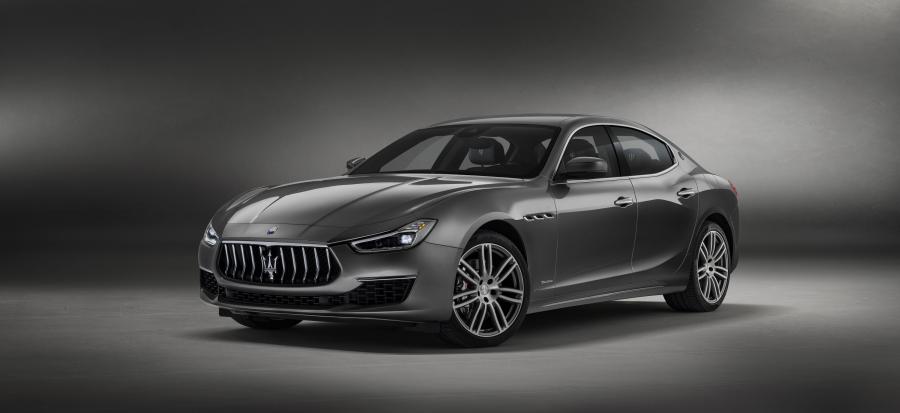  Maserati Ghibli S Q4 GranLusso 2017 года  (фото 1 из 43)